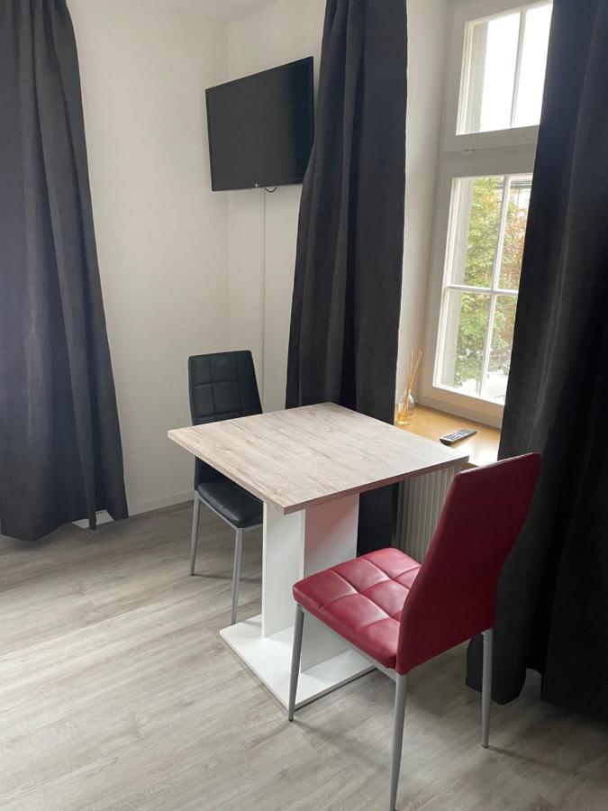 כור Haus Zur Eiche Private 1 Zimmerstudios מראה חיצוני תמונה